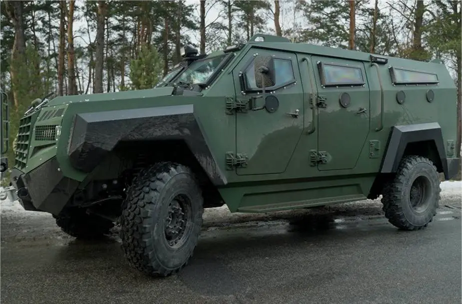 Canadian Senator 4x4 Armored Vehicles Are Now Used By Ukrainian Border Guards 925 001